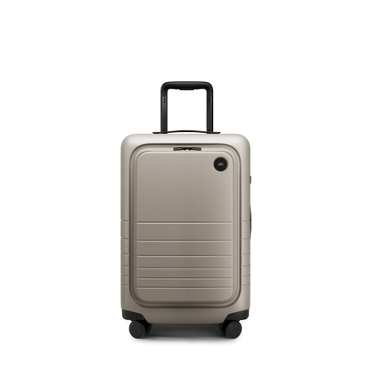 Carry-On Pro Plus