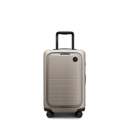 Carry-On Pro