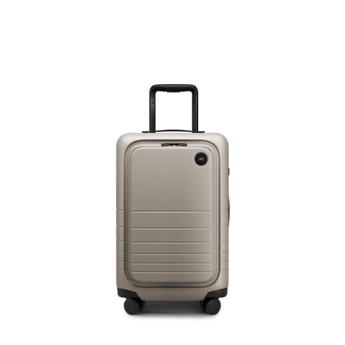 Carry-On Pro