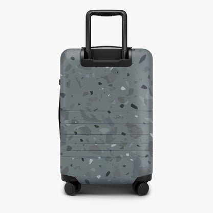 Carry-On Pro