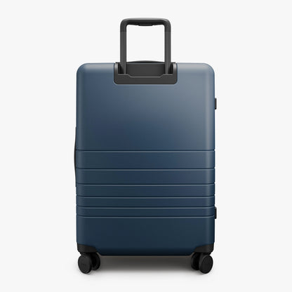 Expandable Check-In Medium