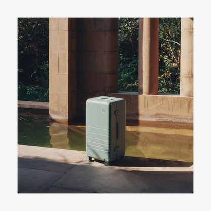 Hybrid Trunk Large