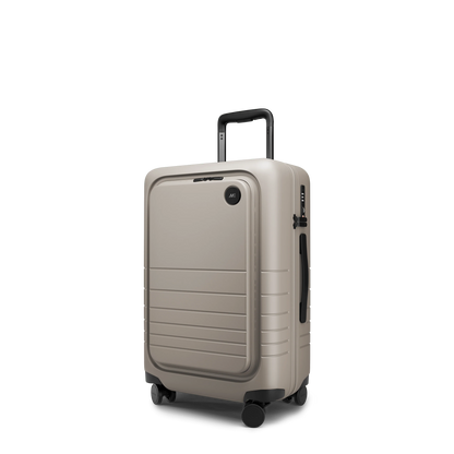 Carry-On Pro Plus