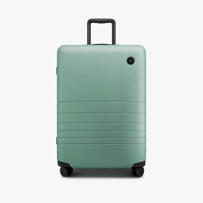 Check-In Medium