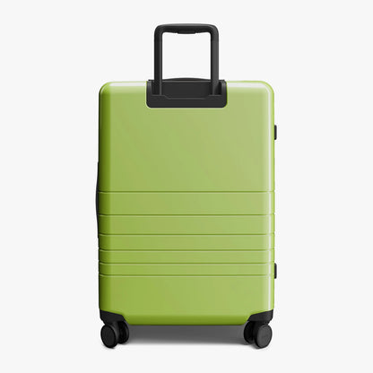 Check-In Medium