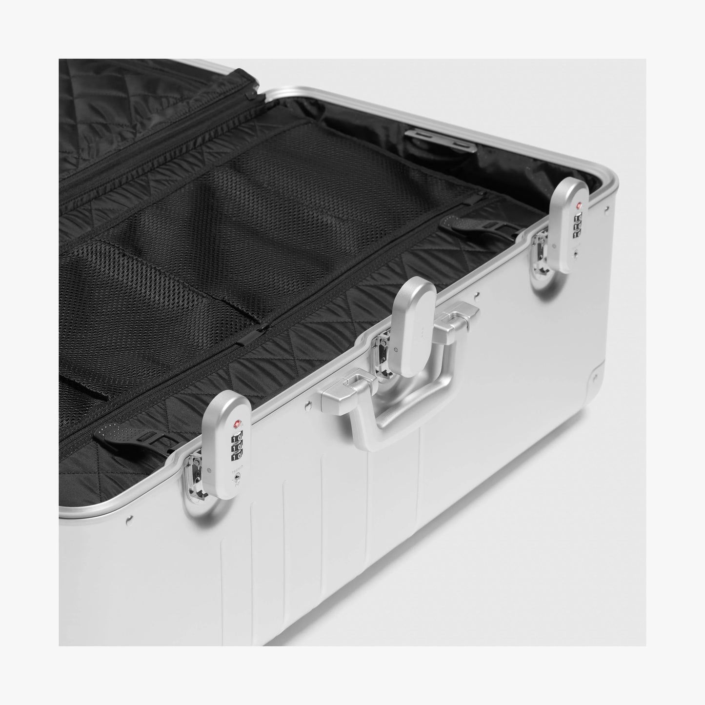 Aluminum Trunk Large