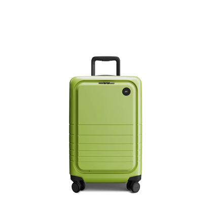 Carry-On Pro Plus