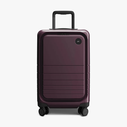 Carry-On Pro