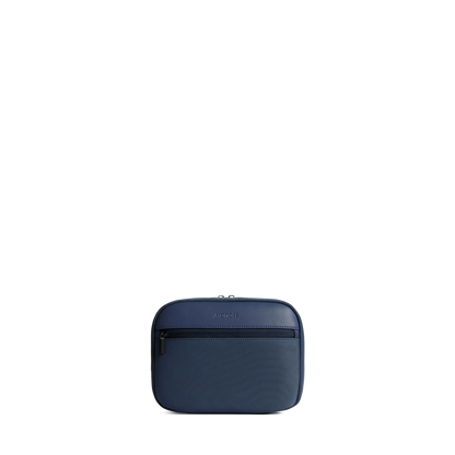 Metro Hanging Toiletry Case
