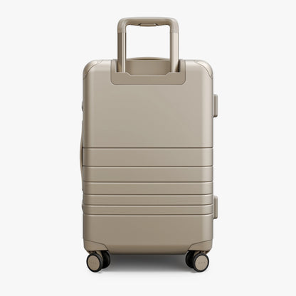 Hybrid Carry-On Plus