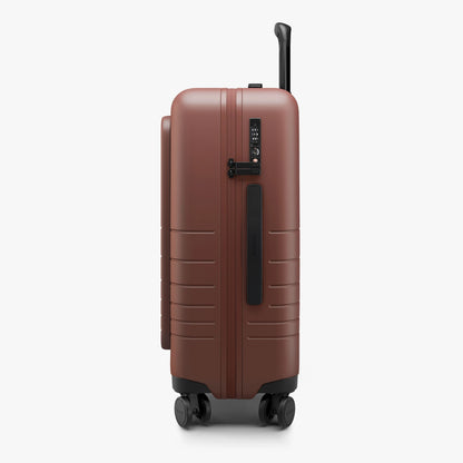 Carry-On Pro