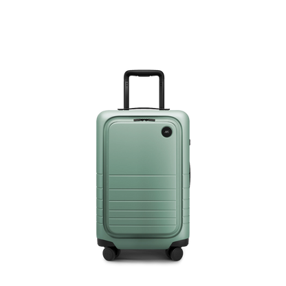 Carry-On Pro
