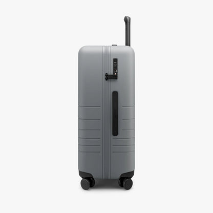 Check-In Medium